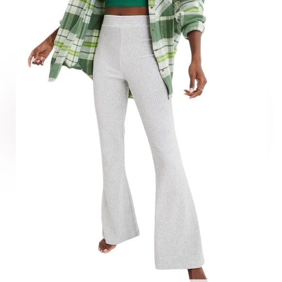Aerie Groove On Velour High Waisted Flare Pant - Picture 1 of 13
